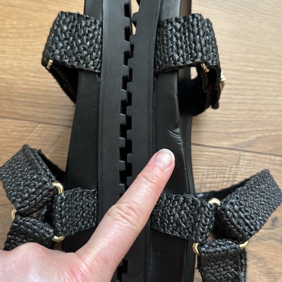 Guess Women’s Fabrisa Sandals Woven Fabric Adjustable Strap Black Size 8 - Picture 11 of 12